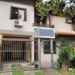 Casa com 3 quartos à venda na Rua Itapitocaí, 1043, Cristal, Porto Alegre