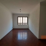 Apartamento com 58 metros e 3 dormitórios.