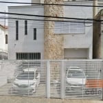 Sobrado com 3 Quartos e 4 banheiros à Venda, 300 m²