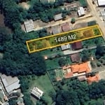 Chácara em Campo Magro: 3 Dormitórios (1 Suíte), Localização Privilegiada e 1.489 m² de Terreno