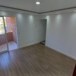 Apartamento com Sacada e 2 Dormitórios no bairro Del Rey