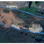 Área de 6000 m² para pátio de estacionamento localizada em Guarapuava PR-'Parking lot area available for rent, located in Guarapuava, PR.