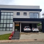 Casa em Condomínio 306 m2. Santo Inácio