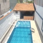 Imperdível Casa à Venda em Itaquaquecetuba-SP, na Vila São Carlos: 2 Quartos, 2 Suítes, 4 Banheiros, 2 Vagas, 235m²!