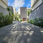 Casa em Condomínio de Alto Padrão, 4 Suítes,  4 Vagas, Piscina, Churrasqueira no Alto da Boa Vista