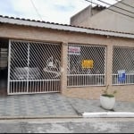 Casa à Venda em Vila Formosa, São Paulo-SP: 4 Quartos, 2 Salas, 3 Banheiros. Agende sua Visita!