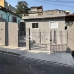 Imperdível oportunidade! Casa à venda em São Paulo-SP, Vila Santana. 3 quartos, 1 sala, 1 banheiro, 2 vagas, 250m².