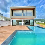 Casa para Venda em Palhoça, Pedra Branca, 3 dormitórios, 3 suítes, 4 banheiros, 3 vagas