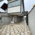 Sobrado à venda, 70 m² por R$ 392.000,00 - Maracanã - Praia Grande/SP