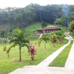 Sítio para Venda em Saquarema, Tinguí (Sampaio Correia), 2 dormitórios, 1 suíte, 1 banheiro, 4 vagas