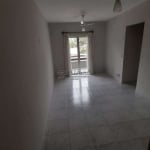 Apartamento à venda na praia da Enseada 2+1 dormitórios 1 vaga de garagem Guarujá SP