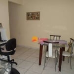 Apartamento com 2 dormitórios à venda, 52 m² por R$ 150.000,00 - Trindade - São Gonçalo/RJ