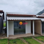 Casa com 2 dormitórios à venda, 70 m² por R$ 320.000,00 - São José de Imbassai - Maricá/RJ