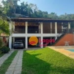 Casa com 4 dormitórios à venda, 227 m² por R$ 780.000,00 - Mata Paca - Niterói/RJ