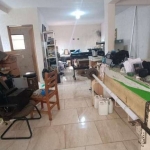 Sobrado com 3 dormitórios à venda, 200 m² por R$ 650.000,00 - Centro - Diadema/SP