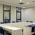 Flat Residencial para venda e locação, Jardim Europa, São Paulo - FL0015.