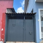 casa de dois dormitórios bem localizada