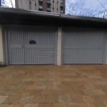 Casa de três dormitórios próximo a USP.