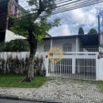 Excelente sobrado comercial localizado no Champagnat