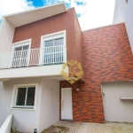 Lindo Sobrado  de 168m² com Terraço e Churrasqueira - À venda por R$ 794.872 ou aluguel por R$ 5.944/mês - Campo Comprido - Curitiba/PR!