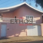 Casa para locação ou venda no Jardim Florestal com 4 dormitórios.