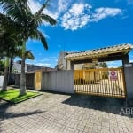 Sobrado em Caiobá com condomínio baixo -  Matinhos