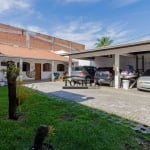 Casa à venda, 155 m², terreno com 408m² por R$ 650.000 - Centro - Pinhais/PR