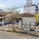 Casa RESIDENCIAL / COMERCIAL à venda, por R$ 790.000 - Bucarein - Joinville/SC