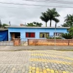 Casa à venda com 3 dormitórios no bairro Rio Morto - Indaial/SC