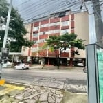 Apartamento com 2 Quartos e 1 banheiro à Venda, 70 m² por R$ 370.000