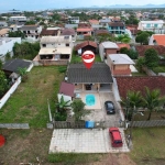 Casa com Piscina no Coroados