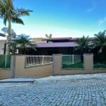 CASA COM 500 M² CONSTRUÍDOS EM CABEÇUDAS - ITAJAÍ