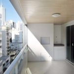 APARTAMENTO COM 02 DORMITÓRIOS PRÓXIMO À PRAIA EM BALNEÁRIO CAMBORIÚ