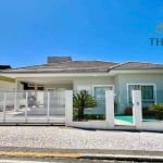 Casa com 3 dormitórios à venda, 194 m² por R$ 1.690.000,00 - Centro - Camboriú/SC