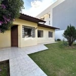 Casa disponível para locação com amplo terreno no CENTRO, TOLEDO - PR