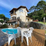 Casa com 4 dormitórios com piscina à venda, em rua sem saída, no Campeche, Florianópolis, SC