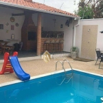 Linda casa com piscina no Bairro São Luiz em Itu