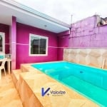 Casa com piscina e 02 dormitórios