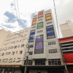 Studio mobiliado e decorado no Centro de Curitiba, para até 2 pessoas, 24m²