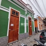 Casa com 2 dormitórios para alugar, 99 m² por R$ 6.587,60/mês - Centro - Nova Friburgo/RJ