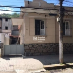 Casa com 3 dormitórios para alugar, 73 m² por R$ 5.500,00 - Centro - Nova Friburgo/RJ