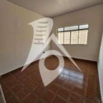 Casa comercial na V. Oratório, 200m², 3 salas