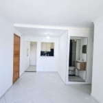 Apartamento com 3 dormitórios à venda, 55 m² por R