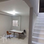 Sobrado com 3 dormitórios à venda, 125 m² por R$ 6