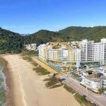 TERRANO QUADRA MAR NA PRAIA BRAVA SC