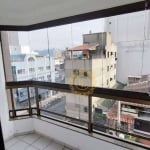 APARTAMENTO NA REGIÃO CENTRAL DE BALNEÁRIO CAMBORIÚ- SC , 1 SUÍTE + 1 DORMITÓRIO , SACADA E ÁREA DE SERVIÇO, VAGA PRIVATIVA