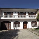 Casa para Venda em Curitiba, Mercês, 6 dormitórios, 2 suítes, 4 banheiros, 10 vagas