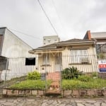 Casa com 3 quartos à venda na Beco Andaraí, 72, Passo da Areia, Porto Alegre