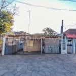 Casa com 3 quartos à venda na Rua Diamantina, 328, Jardim Floresta, Porto Alegre