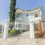 Casa com 3 quartos para alugar na Emílio Schlabitz, 161, Protásio Alves, Porto Alegre